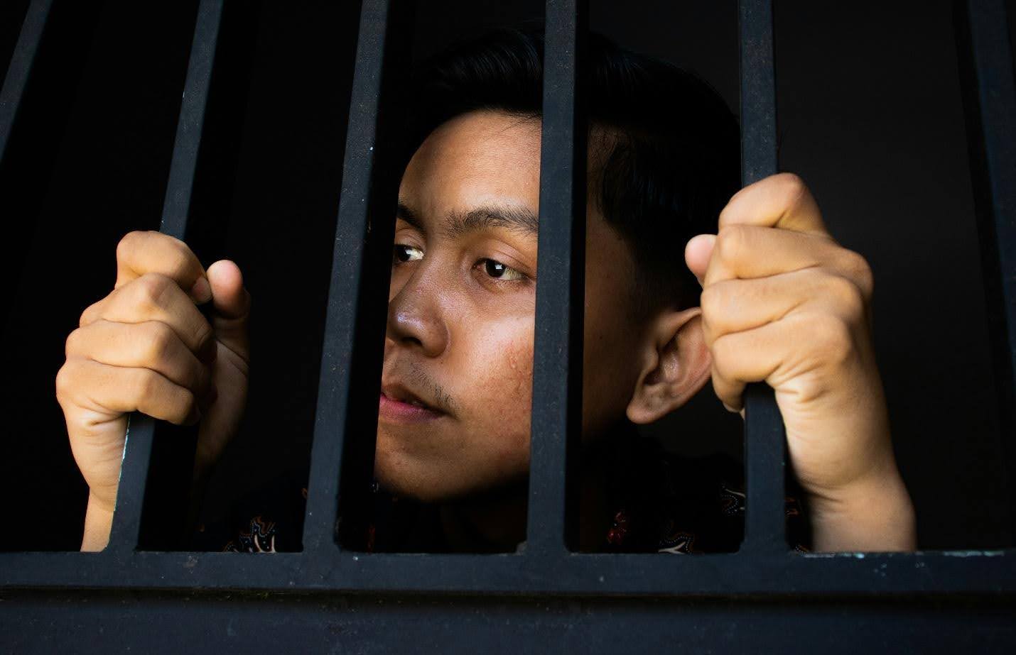 Why Do You Need to Get Bail Bond Services?